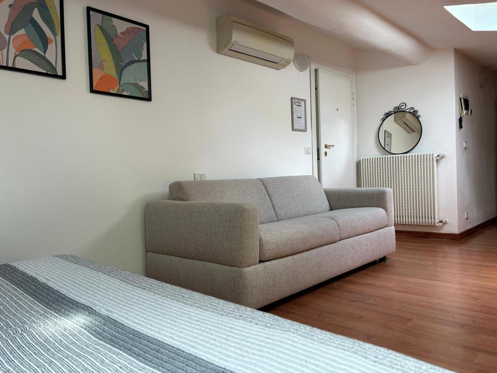 Nido Carrara - Immobili E Soluzioni Rent Bérgamo Exterior foto