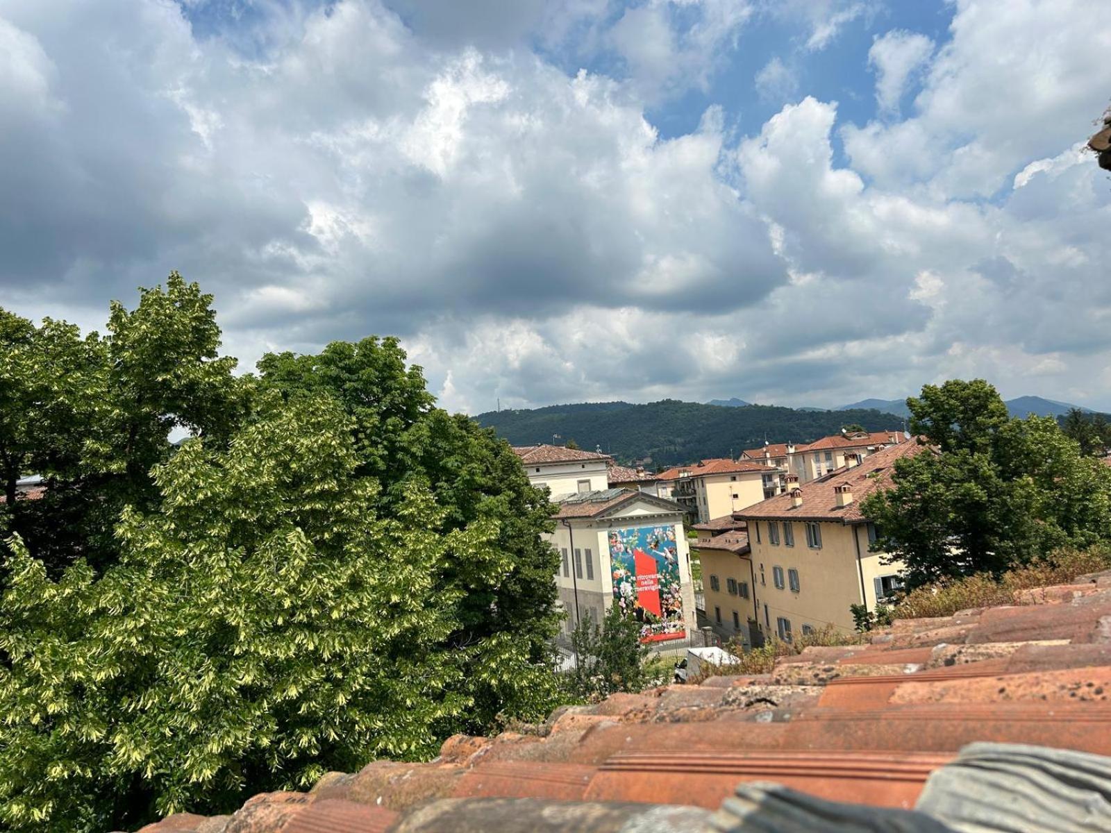 Nido Carrara - Immobili E Soluzioni Rent Bérgamo Exterior foto