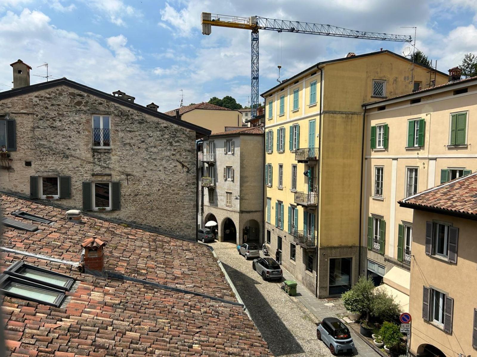 Nido Carrara - Immobili E Soluzioni Rent Bérgamo Exterior foto